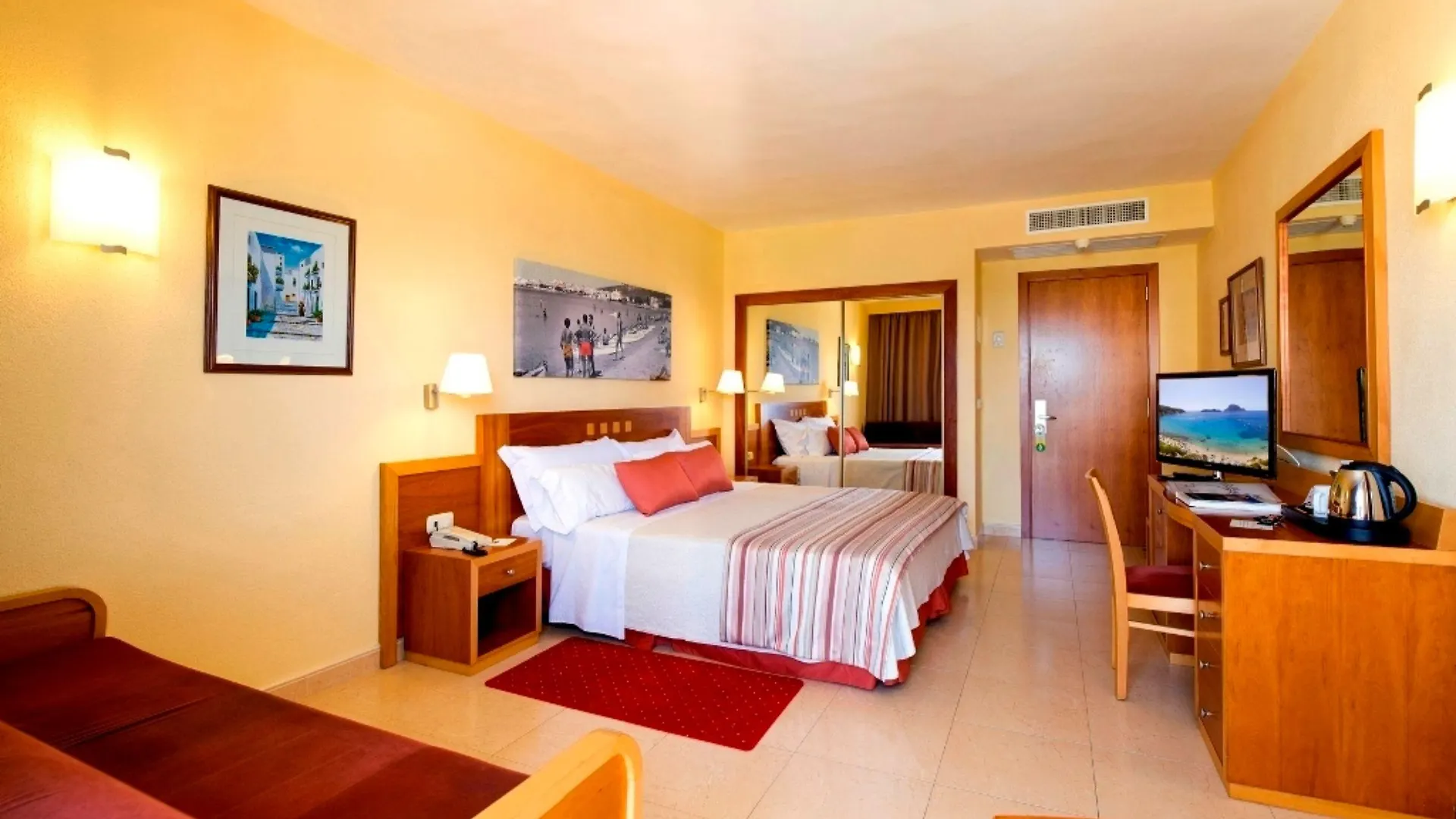 Bellamar Hotel Beach & Spa San Antonio  Spanyolország
