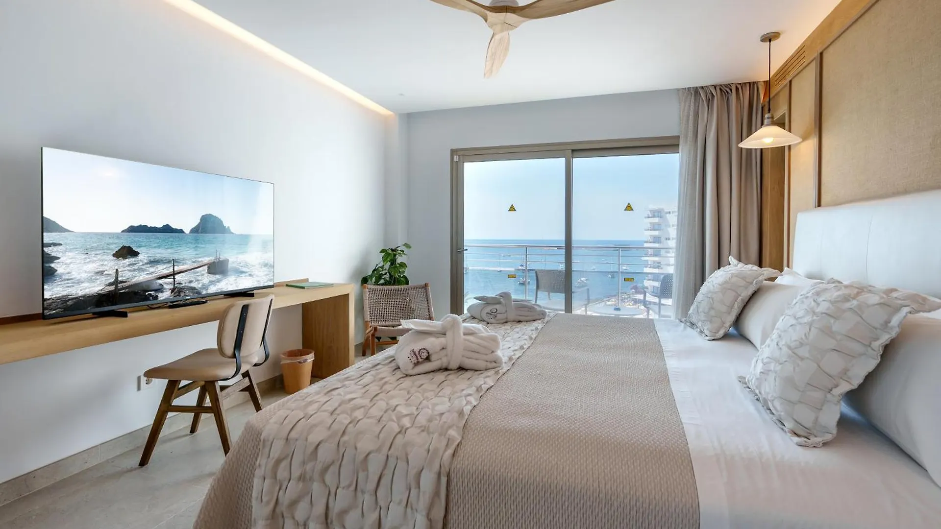 Bellamar Hotel Beach & Spa Sant Antoni de Portmany 4*,  Espagne