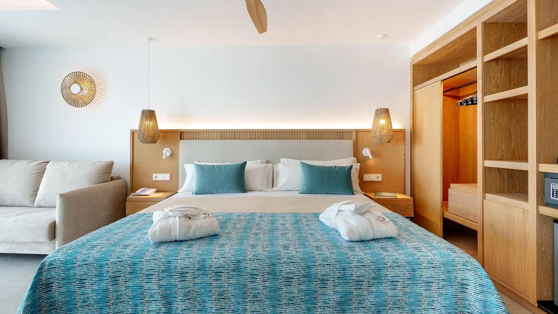 Bellamar Hotel Beach&Spa Sant Antoni de Portmany 4*,