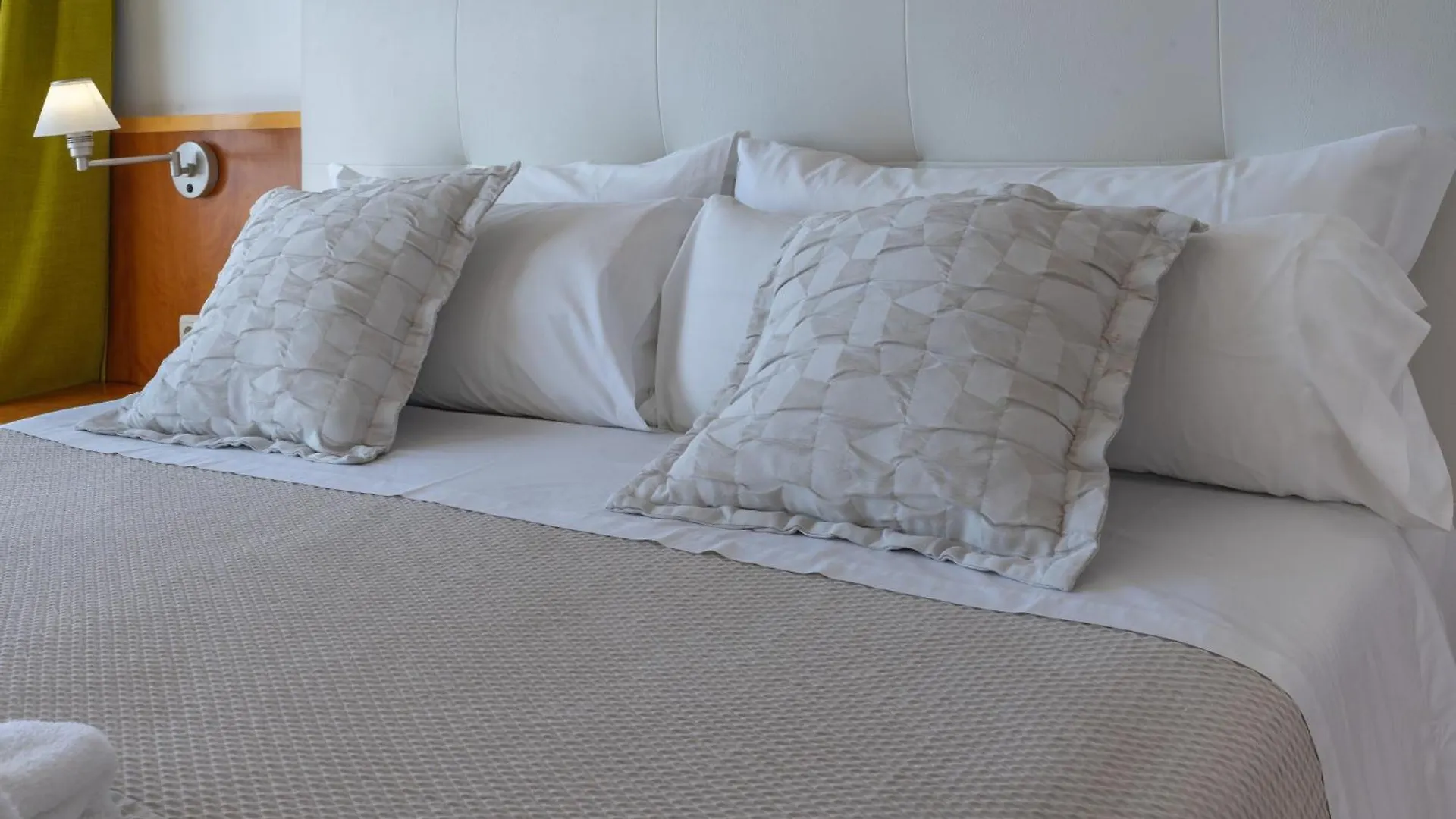 Bellamar Hotel Beach&Spa San Antonio  4*, San Antonio (Ibiza)